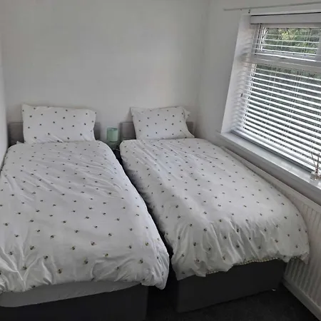 Vakantiehuis Cosy 2-bed House In Manchester