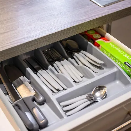 Modern 2br In M5, Man United Stadium, And Mediacity Apartment