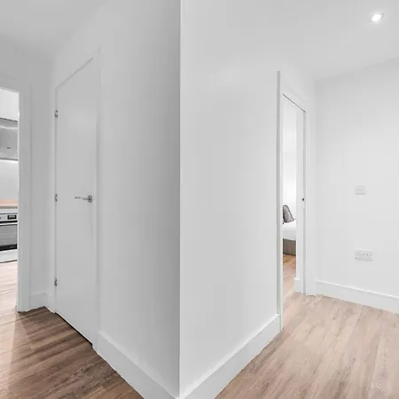 Modern 2br In M5, Man United Stadium, And Mediacity Apartament *