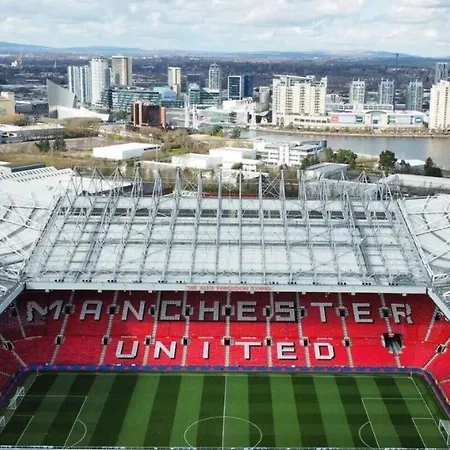 Daire Lets Sa I 2bed 2bath L Waterfront L Private Balcony I Relaxing Retreat I Great Location Manchester