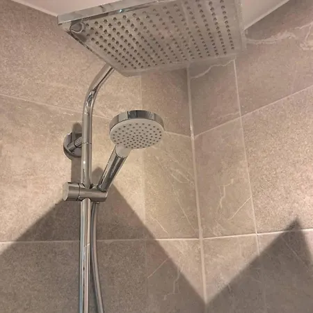 Lets Sa I 2bed 2bath L Waterfront L Private Balcony I Relaxing Retreat I Great Location 아파트