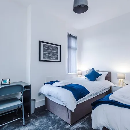 Vakantiehuis Fun & Spacious 3Bed L Pool Table & Pingpong Table