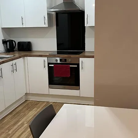 1 Bed Sleeps 2 - Wifi & Tv Manchester