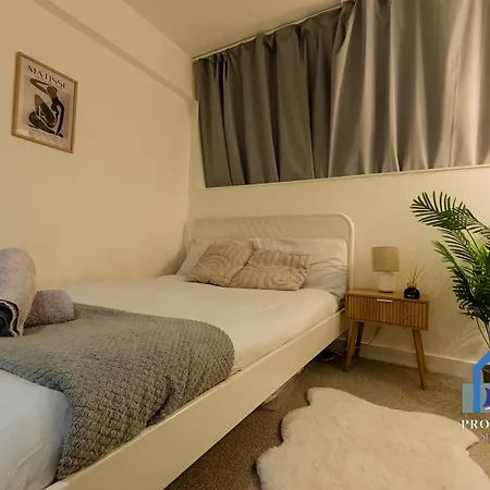 Duplex - Balcony - Roof Terrace - Parking 아파트