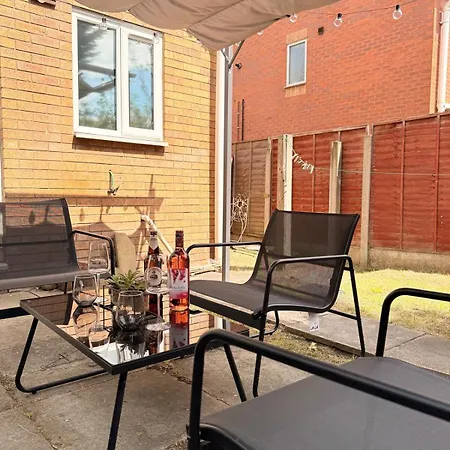 Casa de Férias House In Mvs Snug Urban Hideaway Manchester