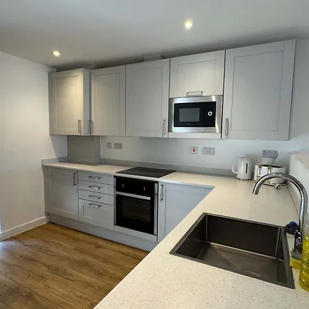 Joyful Management - A Mordern Semi-detached House With 3 Bedroom Nyaraló