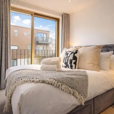 The Hidden - 4br Townhome Roof Μάντσεστερ