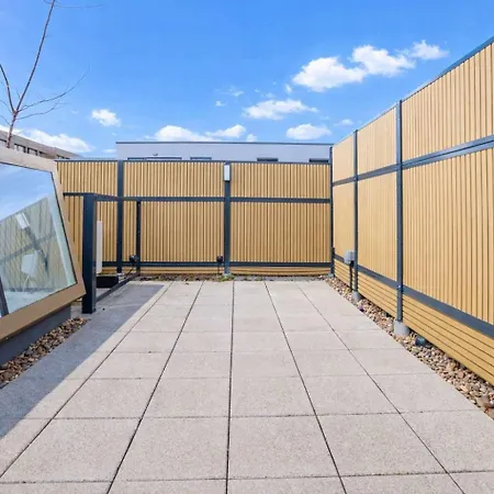 The Hidden - 4br Townhome Roof * Manchester