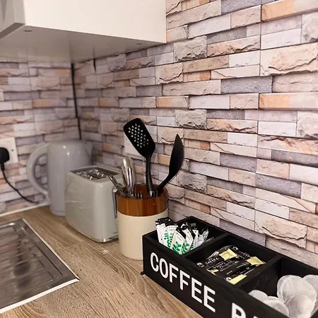 Διαμέρισμα Manchester Apartment Near Old Trafford - Free Parking - Sleeps 4
