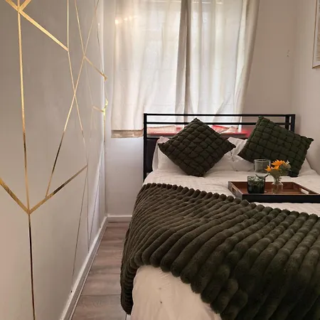 Διαμέρισμα Manchester Apartment Near Old Trafford - Free Parking - Sleeps 4 *