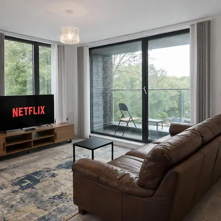 アパート Pristine Old Trafford & Centre 2bd 2bt - Balcony マンチェスター