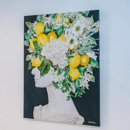 New, Luxe 2br, Manchester, Pool Table, Parking, Balcony, Ps4 *