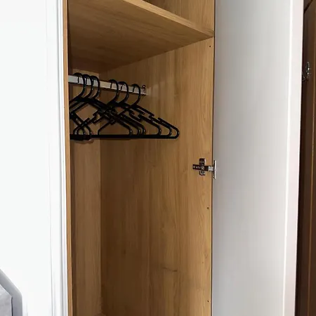 Town House In Stretford *