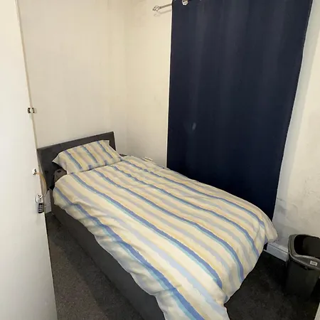 民宿 Cosy Single In M8 曼彻斯特