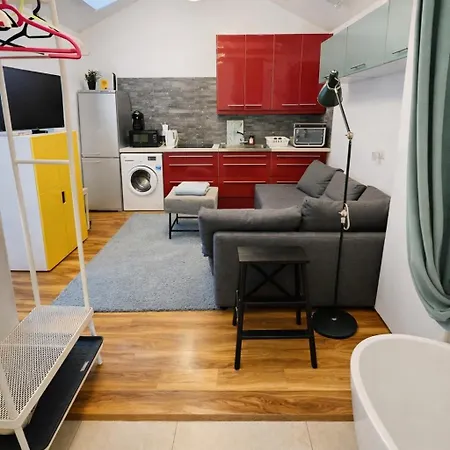 Little Loft Hideaway