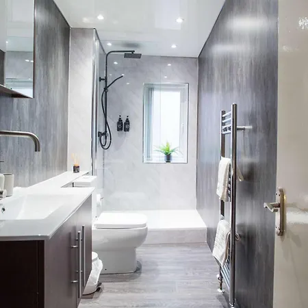 Awhile - 3-bed Townhouse Northern Quarter *