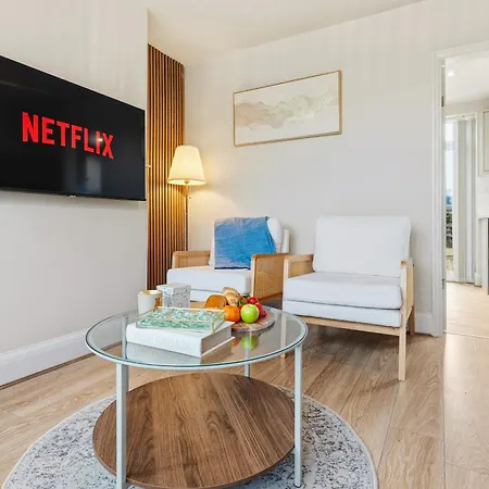 3br Near Co-op Live Etihad Long Short Welcome Parking Сasa de vacaciones *