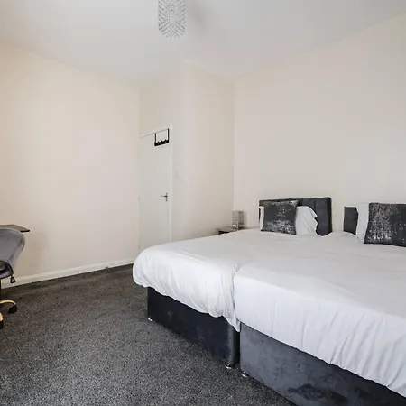 6-bed