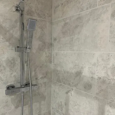 2 - Private In A Near Centre *