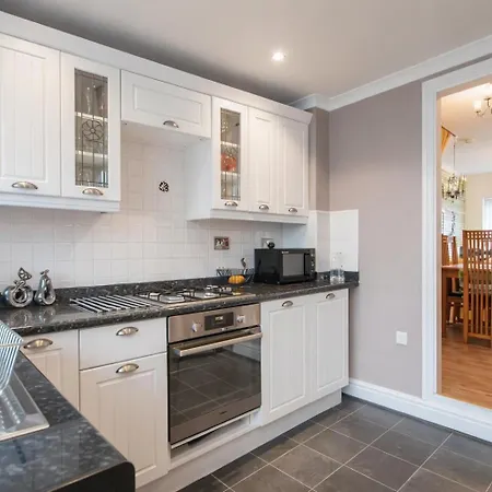 Cozy In - Perfect For Long Holiday home