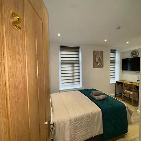 Vicvic Guest house Manchester