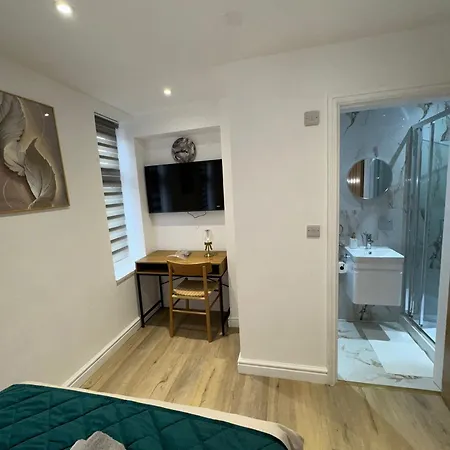 Vicvic Guest house 3*