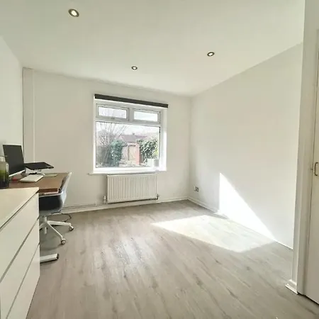 Goldencostahome Villa