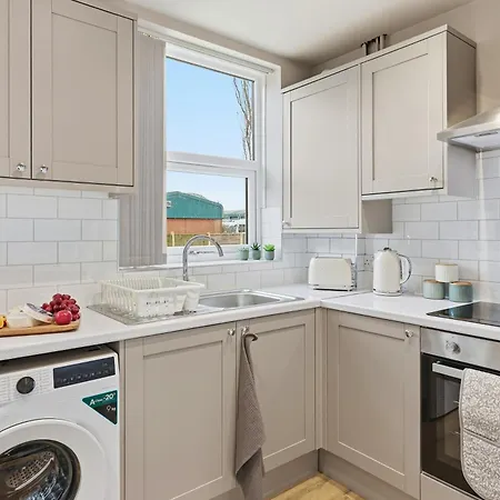 3br Near Co-op Live Etihad Long Short Welcome Parking Сasa de vacaciones