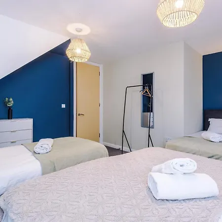 Dom wakacyjny Group Stay, Sleeps 12, 3 Bathroom