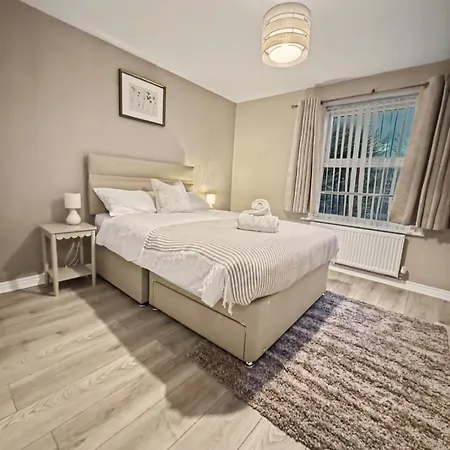 Entire Sleeps 5 Guest 5 Mins Frommcr * 맨체스터