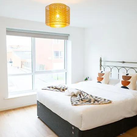 5-bed House M13 *