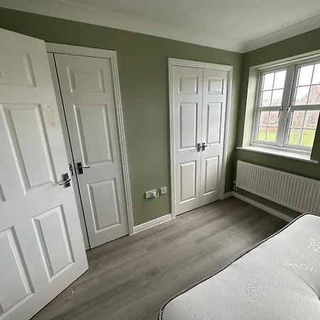 Stretford 4 Bed Townhouse M32 Ferienhaus *