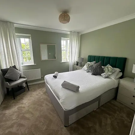 Stretford 4 Bed Townhouse M32 Ferienhaus *