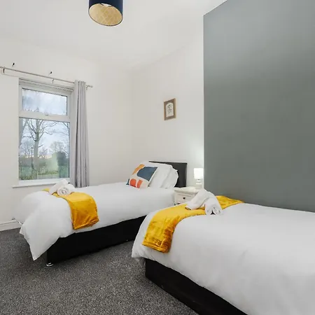 Spacious 4br Near Etihad - Free Parking - 5 Min Train Station Nyaraló *