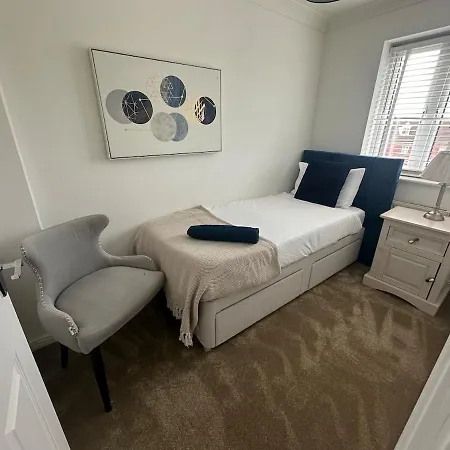 Stretford 4 Bed Townhouse M32 Ferienhaus *