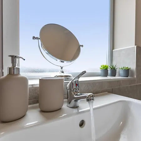 3br Near Co-op Live Etihad Long Short Welcome Parking בית נופש *