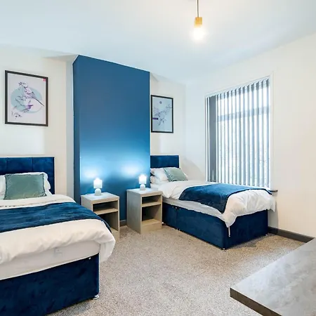 Spacious 3br - Free Parking - Near Centre - Sleeps 6 Сasa de vacaciones