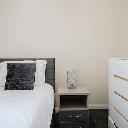 6-bed