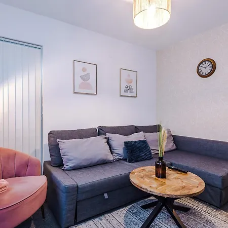 Dom wakacyjny Group Stay, Sleeps 12, 3 Bathroom Manchester