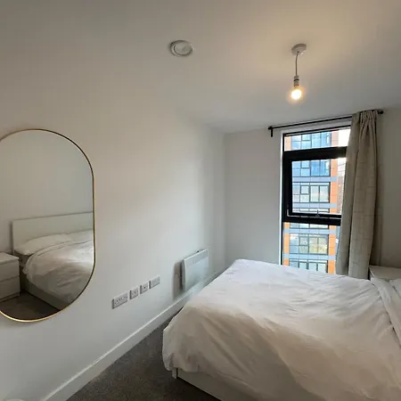 Modern 1br, Salford Quays, Near Mediacity Apartmán *