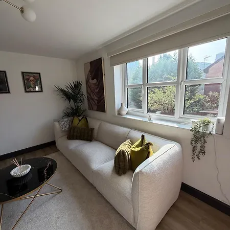 Luxury 2 Bed Mcr Centre - Free Parking *