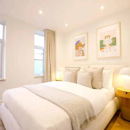 Herringbone At The Heim Apartment Manchester