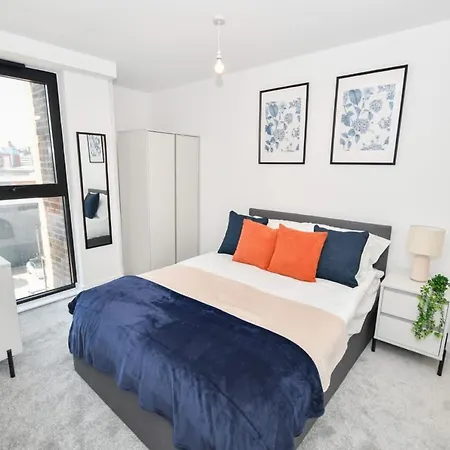 Modern 2 Bedroom In W Balcony