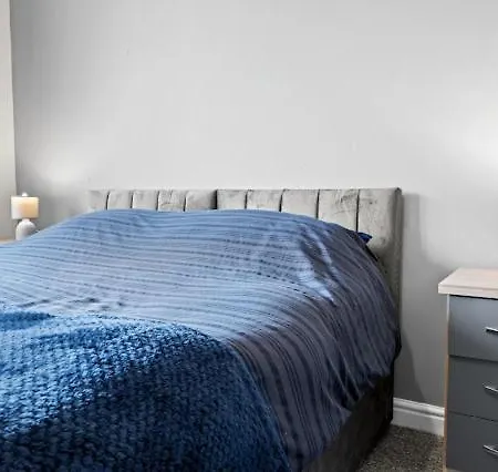 Arosa Escape- Modern2 Bed Suite,sleeps 5,free Parking,ps4,kingbed,wifi,near Christies Lägenhet