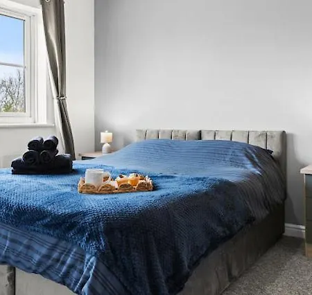 Arosa Escape- Modern2 Bed Suite,sleeps 5,free Parking,ps4,kingbed,wifi,near Christies * 曼彻斯特
