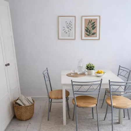 Deluxe Stayzzz شقة