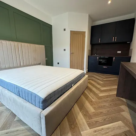 Flat In 10 Mins From Centre