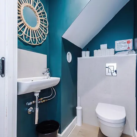 Stylish 2br 3 Baths 6 Guests