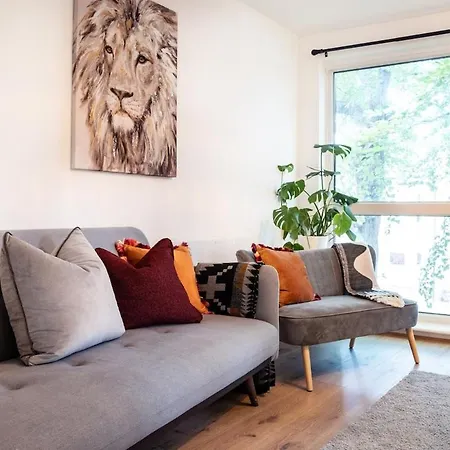 Апартаменты The Prestwich Pad By House Of Josef Манчестер