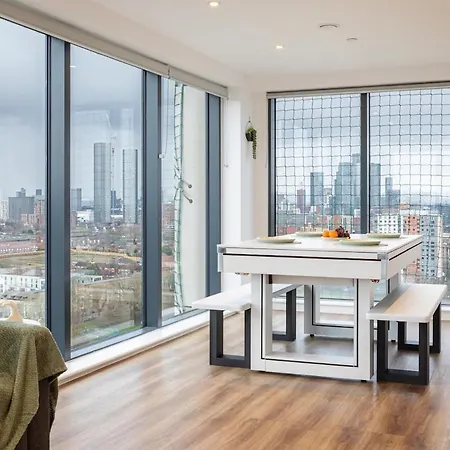 Manchestercentral, Salfordquays, Skyline, Gym